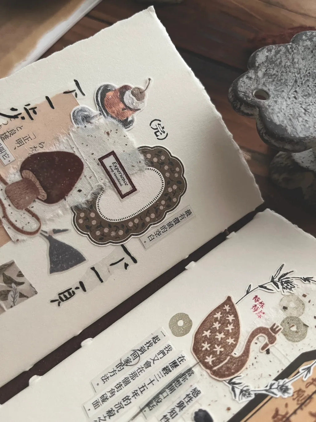 Ditzy Floral Letter Paper Set | 50 Sheets Beige Manga Paper with Tear-Off Dotted Line