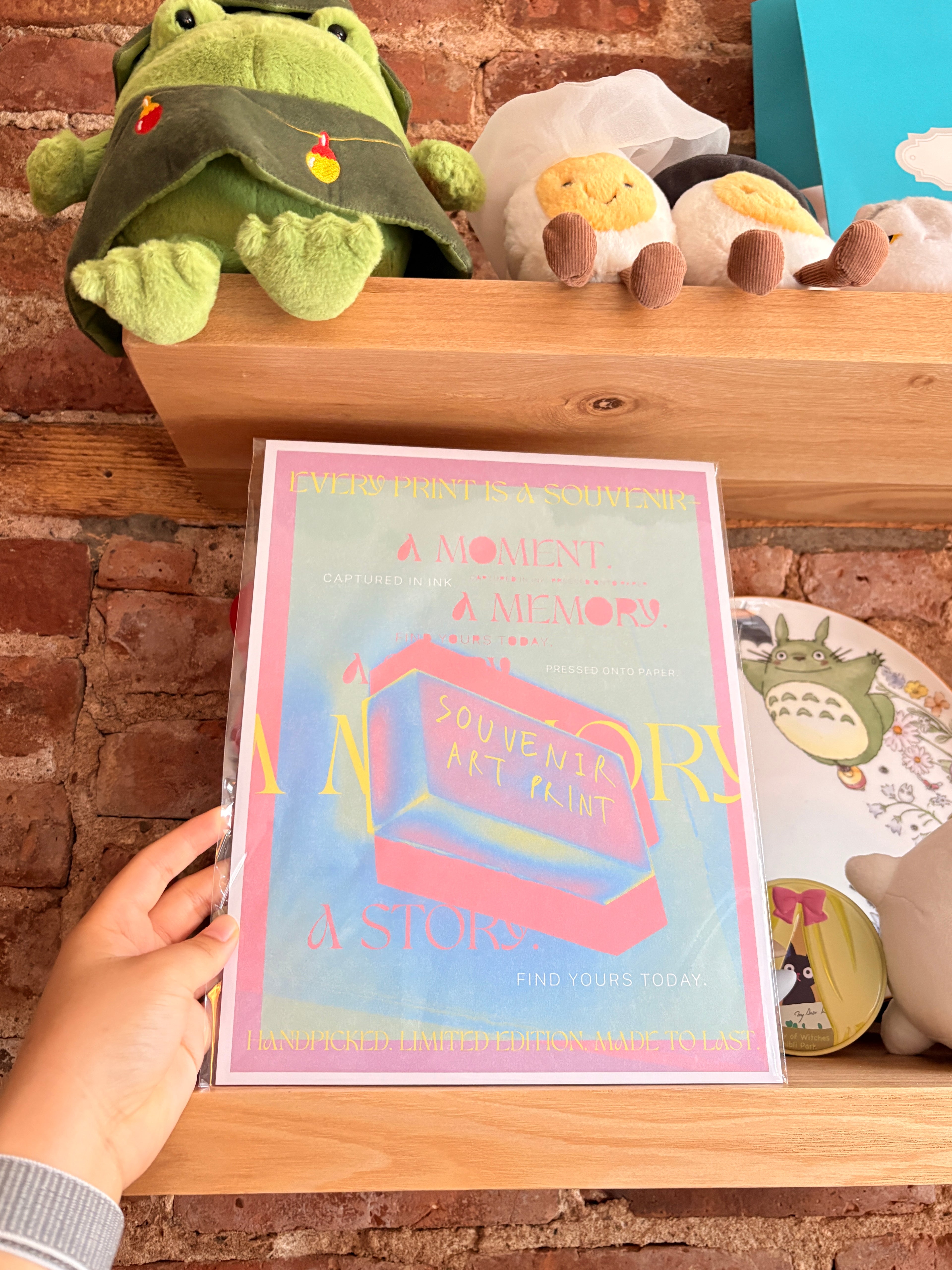 Souvenir Typographic Art Print | 8.5×11 Letter Size Wall Art