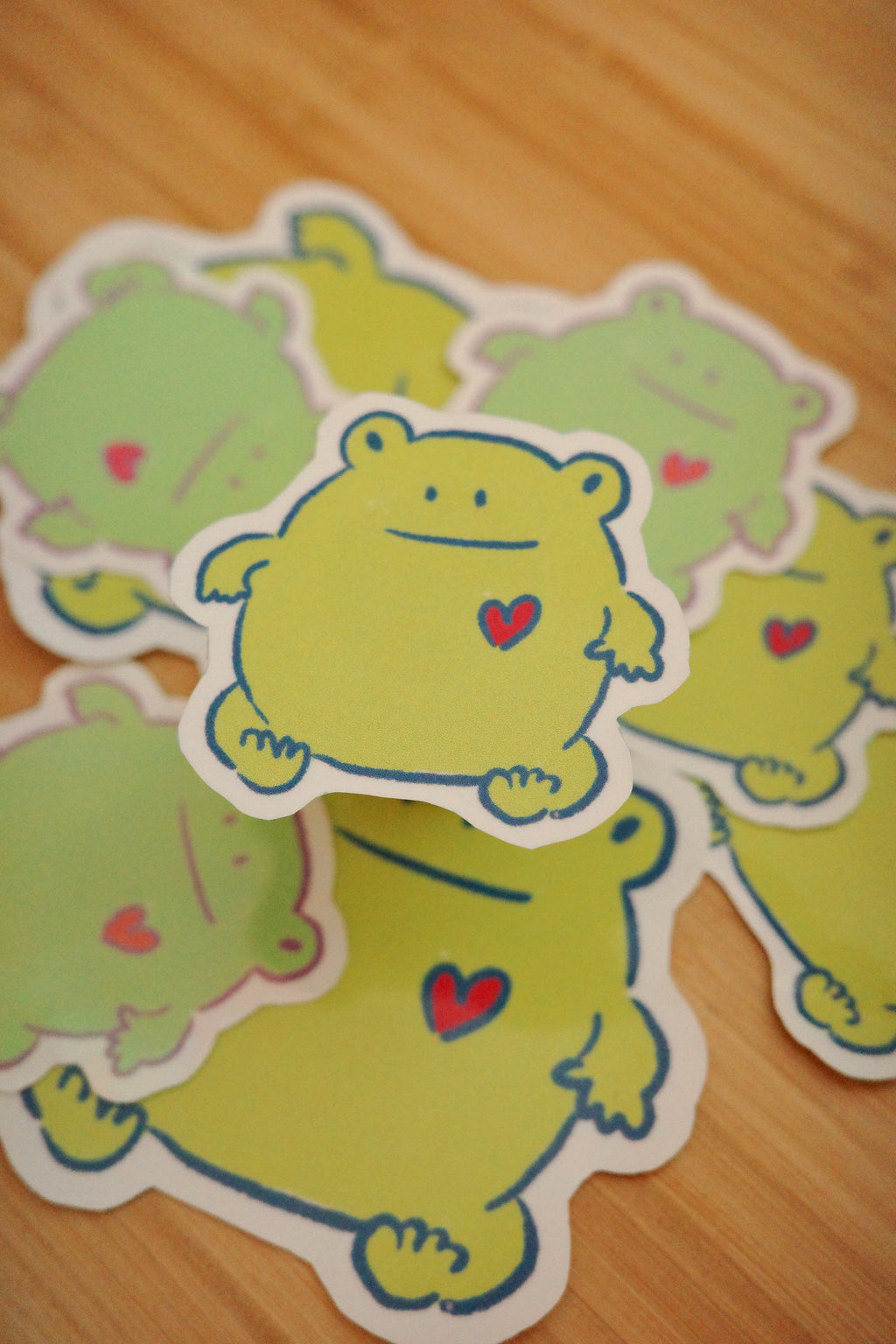 Die-cut sticker ✦ Toby the frog