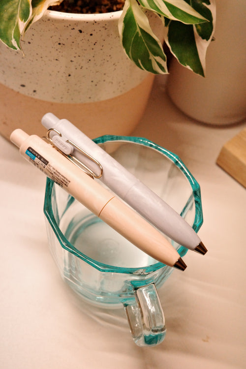 Mitsubishi Uni-ball ONE P Gel Pen ✦ Limited Edition Bathbomb Colors