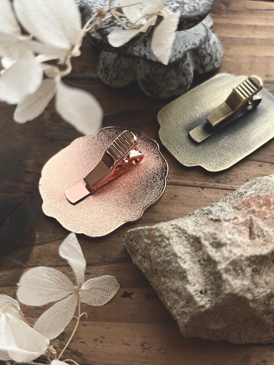 【Limited】Vintage Lady Metal Clip – Retro Brass & Rose Gold Japanese Office Clip