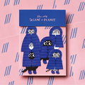 Sesame & Peanut Stacking Cats Raincoat Waterproof Sticker – Matte Vinyl